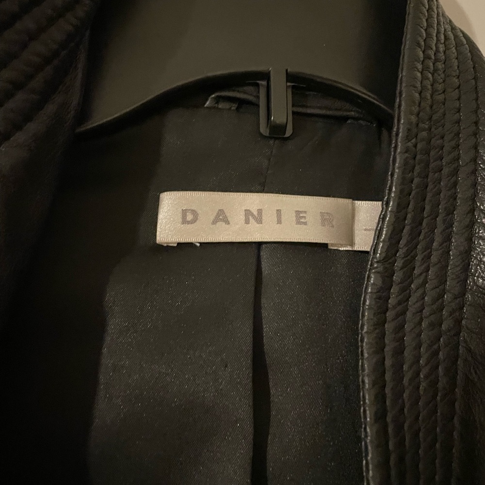 The new jacket, stylish and soft, didn't fit!